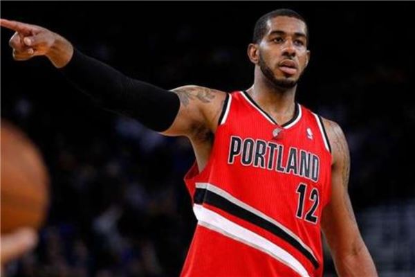 在足球场上 在足球场上